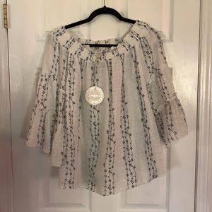NWT Off the shoulder white blouse